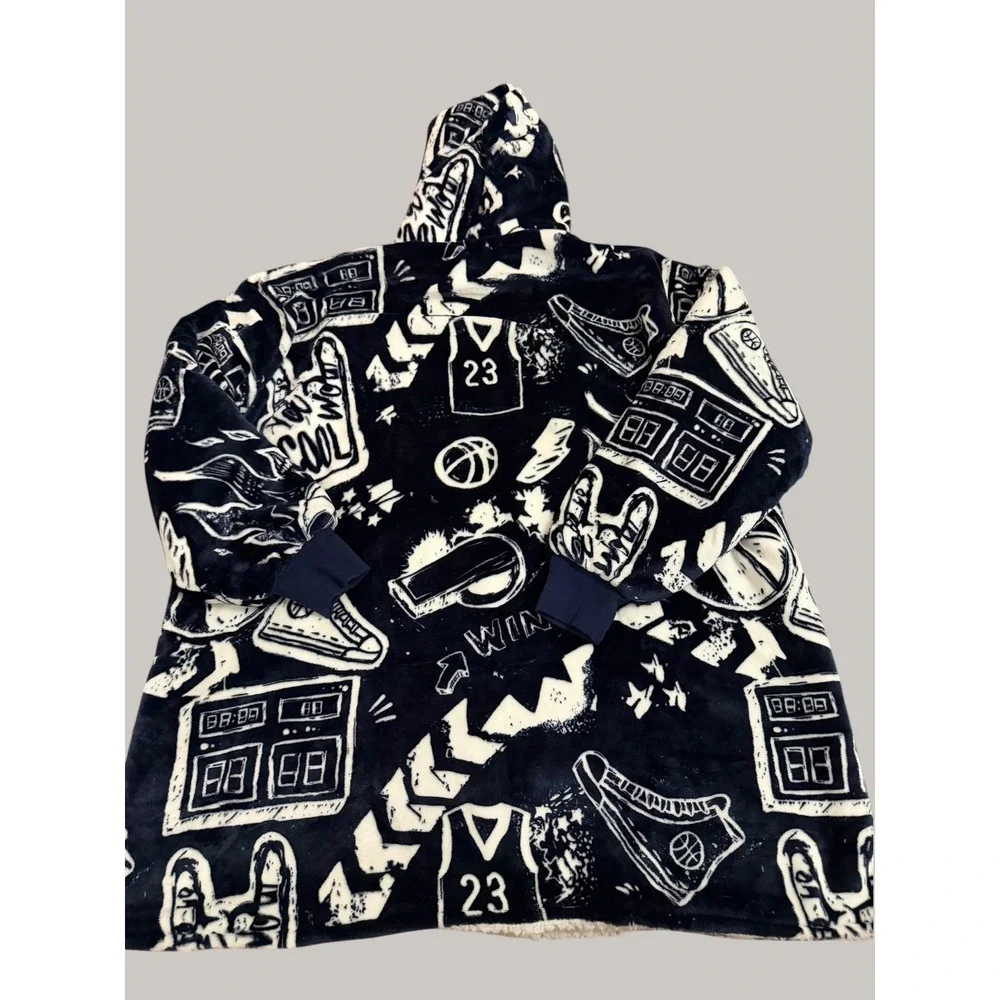Trekki The Big Softy Wearable Blanket Hoodie Unisex OS Blue Basketball Sherpa